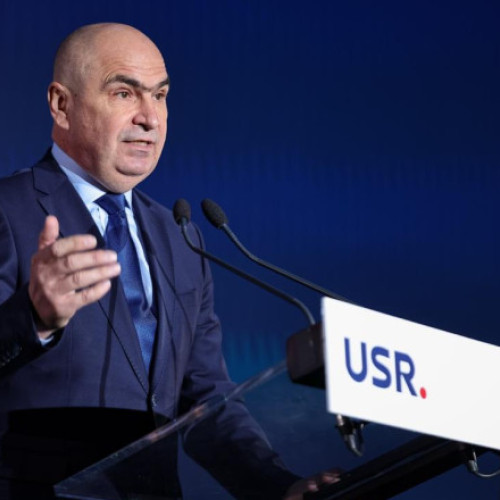 Ilie Bolojan, desemnat prim-ministru și lider al PNL, a fost prezent la congresul USR, unde Dominic Fritz a fost validat în funcția de președinte al partidului