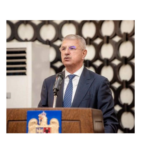 Ionel Bucur, fost director al centralei nucleare de la Cernavoda, a câștigat în instanță un proces împotriva Statului Român, potrivit informațiilor disponibile pe site-ul ziarulamprenta.ro. În urmă cu câteva luni, el a fost trimis în judecată de procurorii DNA pentru acuzații de abuz în serviciu și conflict de interese, dar a fost definitiv achitat, deoarece „fapta nu există”, noteaza sursa citată.