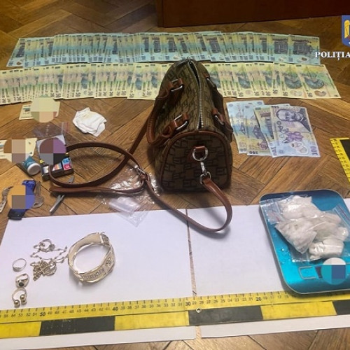 Prinși traficând droguri în Satu Mare, Românii luptă împotriva consumului ilegal