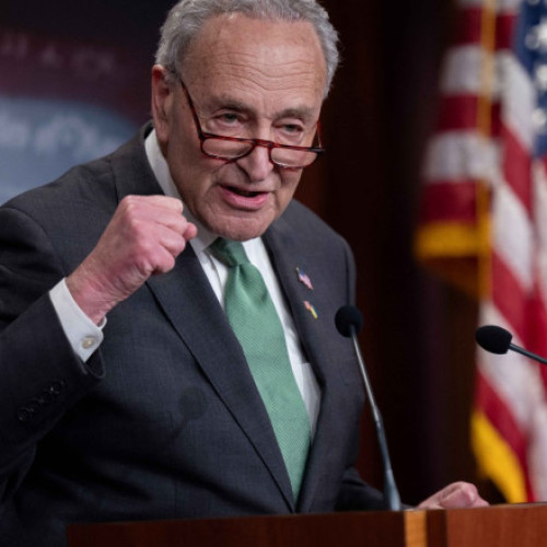 Schumer cere răspunsuri de la Trump după loviturile asupra Iranului