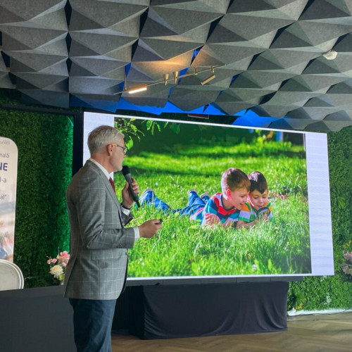 Miturile și temerile legate de sănătatea copilului, explicate de medicul Mihai Craiu