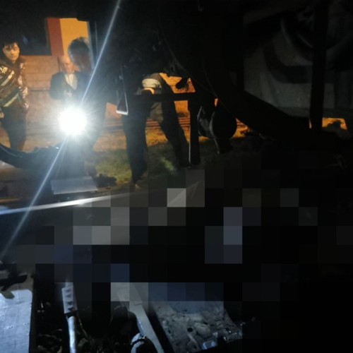 Tânăr accidentat grav în Gara Buzău după ce a coborât din tren pentru a fuma