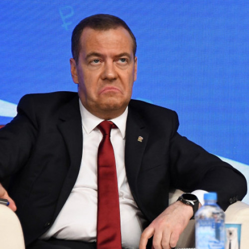 Medvedev: Trump a declanșat un nou război pentru SUA după atacul asupra Iranului