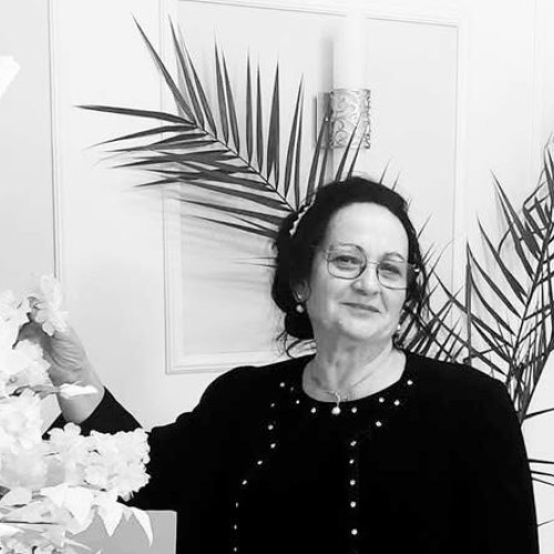 O profesoară de matematică din Petrila, Hunedoara, a murit după ce și-a dat foc