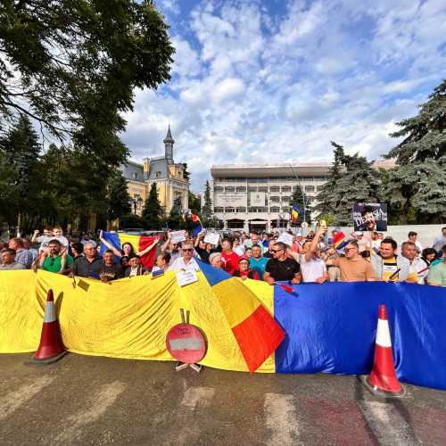 Protest la București față de reducerea deficitului bugetar