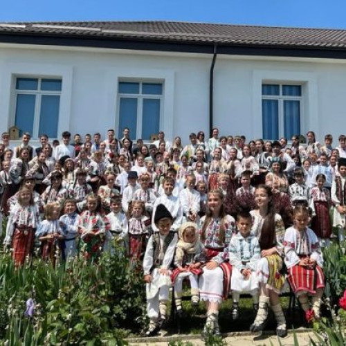 Vintileasca a celebrat Ziua iei într-un spectacol plin de culoare și emoție