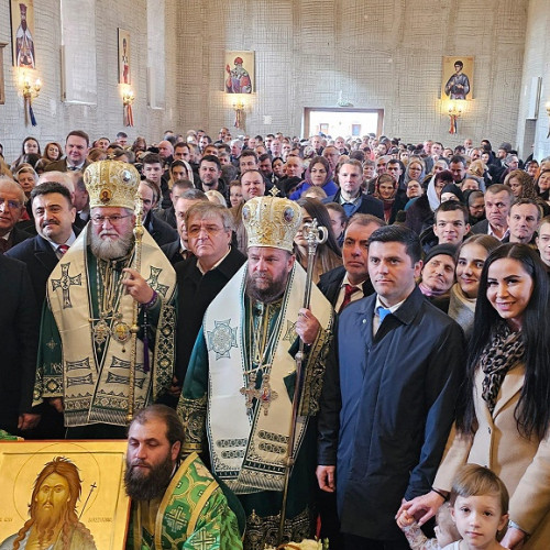 Social-democrații sătmăreni au participat la slujba de Sfântul Ioan la mănăstirea Scărișoara Nouă