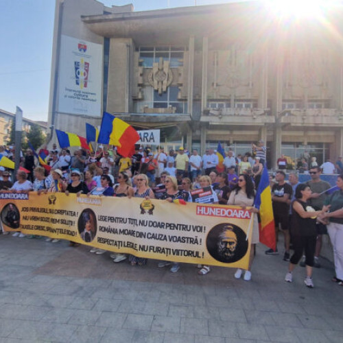 Protest în România împotriva măsurilor de austeritate pregătite de guvern