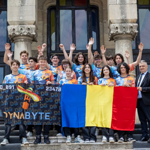 Echipă de robotică DynaByte din Galați, onorată cu nominalizare la Gala Excelentei în Educație