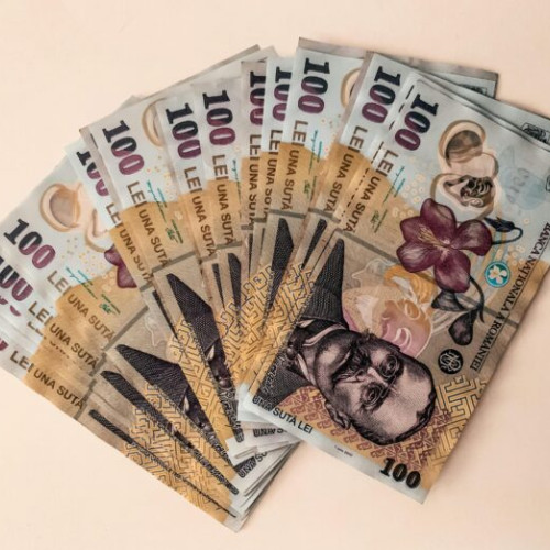 ministerul finanțelor a atras peste așteptări în emisiunea de obligațiuni de stat