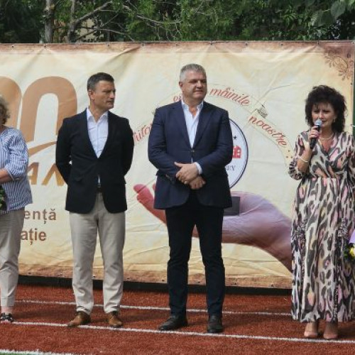 Elevii merituoși au fost sărbătoriți într-un eveniment festiv la Liceul Tehnologic &quot;Barbu A. Stirbey&quot; din Buftea