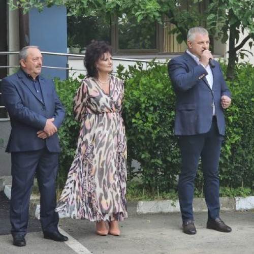 Elevi deosebiți premiați pentru performanțe în ilfov