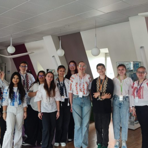 Elevi și profesori din Botoșani, implicați într-un proiect Erasmus+ în Franța