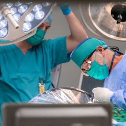 Premiera națională la Spitalul Clinicco Brașov: implantarea unui stimulator cardiac fără sonde la o pacientă de 80 de ani