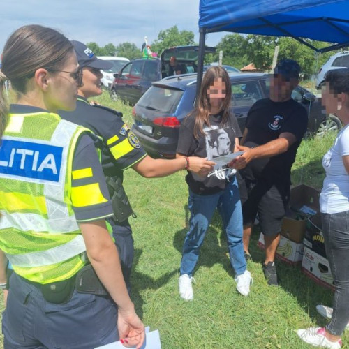 Polițiștii și jandarmii vranceni asigură ordinea la târgul din Tichiris