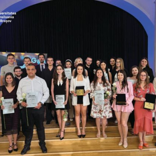 Ceremonie de premiere la Universitatea Transilvania din Brașov