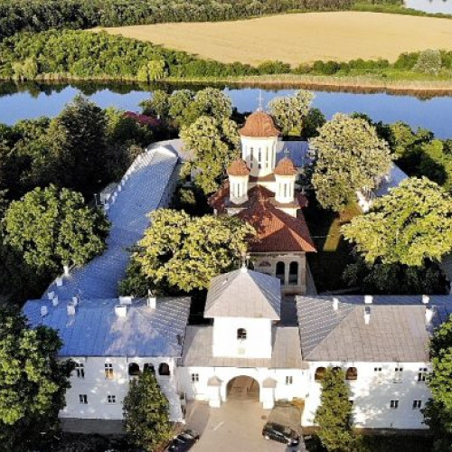 Manastirea Caldarusani, un loc de spiritualitate si cultura