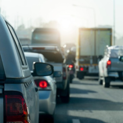 Senatul a adoptat tacit regula fermoarului pentru trafic fluent