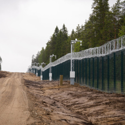 Finlanda își întărește frontiera cu Rusia prin construirea unui nou segment de barieră