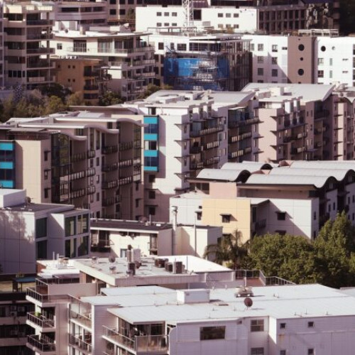 Consiliul Concurenței cere sprijinul persoanelor implicate în procesul de cumpărare sau închiriere a locuințelor noi din București