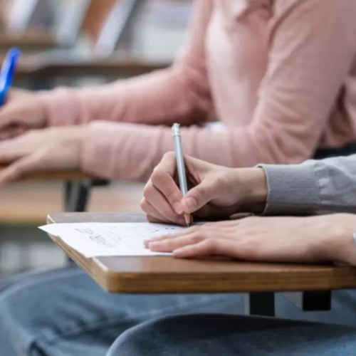 Elevii de gimnaziu susțin ultima probă la Evaluarea Națională