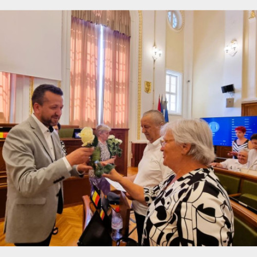 27 de cupluri din Oradea sărbătoresc 50 de ani de căsnicie în cadrul evenimentului "Nunta de aur"