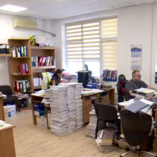 statul român a creat o instituție fantomă fără angajați și cu trei șefi