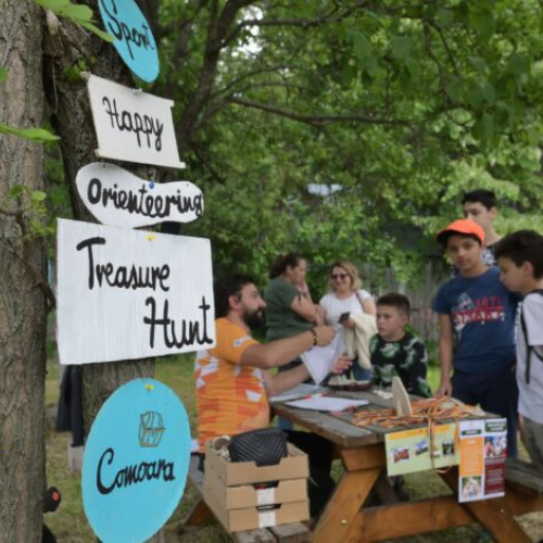 sărbătoare pentru întreaga comunitate la centrul de artă din aluniș