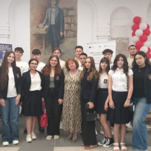 Olimpicii liceului „Mihai Eminescu” din Buzău au avut parte de o întâlnire specială pentru a-și celebra performanțele