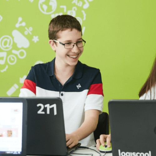 logiscool: parteneriat pentru dezvoltarea educației digitale în buzău