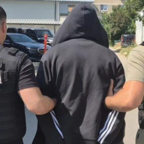 Un botosănean, tată a patru copii, acuzat de șantaj și hărțuire