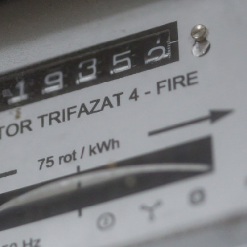 Tichet de 50 de lei pentru sprijinul la energia electrică pentru persoanele vulnerabile, valabil timp de 9 luni