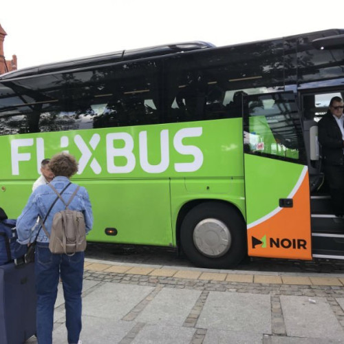 FlixBus anunță extinderea pe piața din România cu primele rute interne