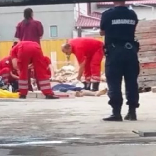 Bărbat electrocutat pe șantier din Cluj-Napoca, transportat la spital