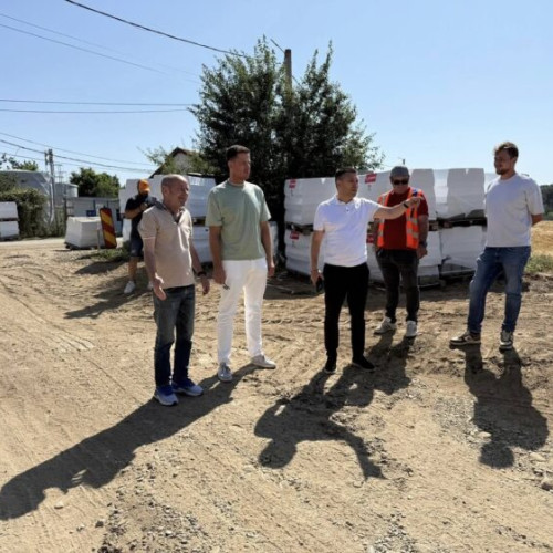 Oficial din Ilfov efectuează vizite pentru monitorizarea proiectelor în comun