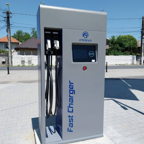 modernizarea comunei Darmanesti continuă prin montarea de stații de încărcare pentru mașini electrice