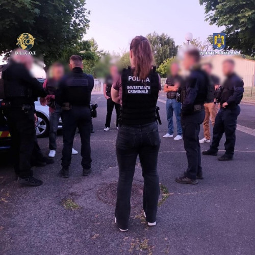 Actiuni ale autoritatilor române impotriva unei grupari de criminalitate organizata