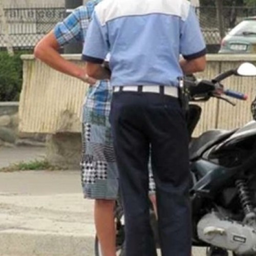 Bărbat din Botoșani, prins conducând un moped aflat în stare de ebrietate