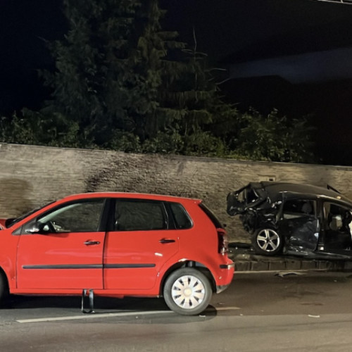 accident rutier în cluj-napoca: două persoane rănite în coliziune pe strada trian vuia