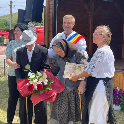 Eveniment dedicat Zilei portului popular în comuna Visea