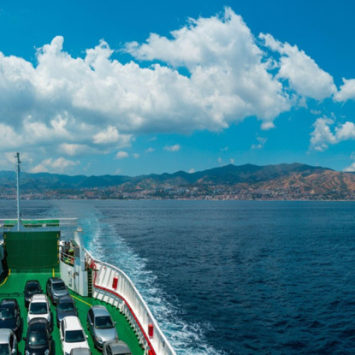 propunere controversială: podul peste strâmtoarea Messina, un proiect de miliarde de euro, devine o cheltuială militară în Italia