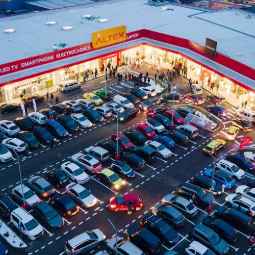 se deschide un nou centru comercial în bacau