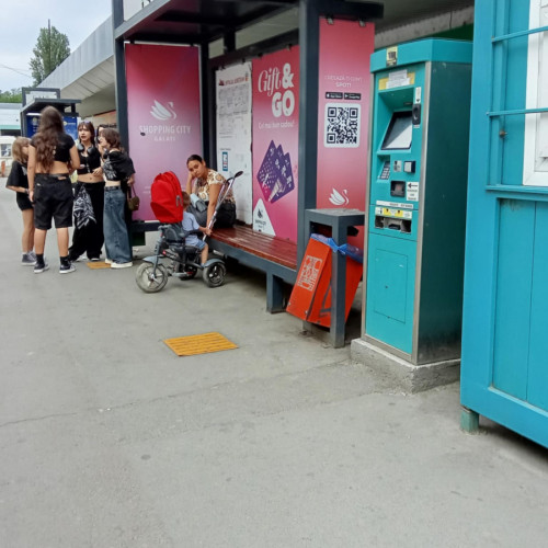 Primăria Galați a încheiat un nou contract pentru igienizarea stațiilor de transport public