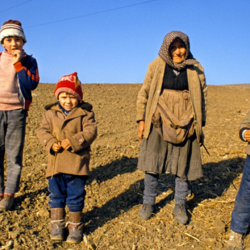 Numărul persoanelor aflate în risc de sărăcie în scădere în România în 2024