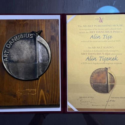 Alin Tise primește premiul &quot;Art Danubius&quot; pentru romanul său în limba maghiară