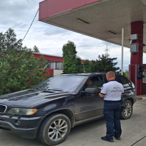 bărbat din Republica Moldova prins cu un autoturism radiat din circulație în Italia