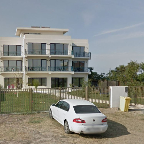pensiunea golful lebedelor, cu vedere la plajă, scoasă la vânzare
