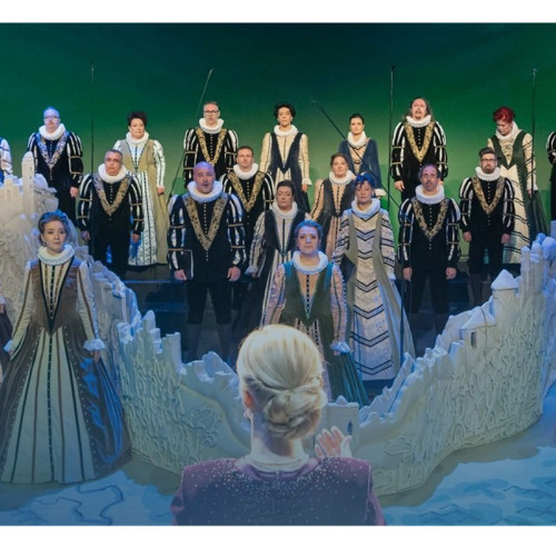 spectacolul „drumul mătăsii” de la constanța, oferit de corul national de camera madrigal