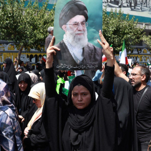 Khamenei, provocările și incertitudinile în Iran după atacurile asupra regimului