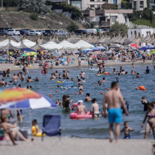 Creștere a tarifelor de cazare pe litoralul românesc începând cu 1 iulie